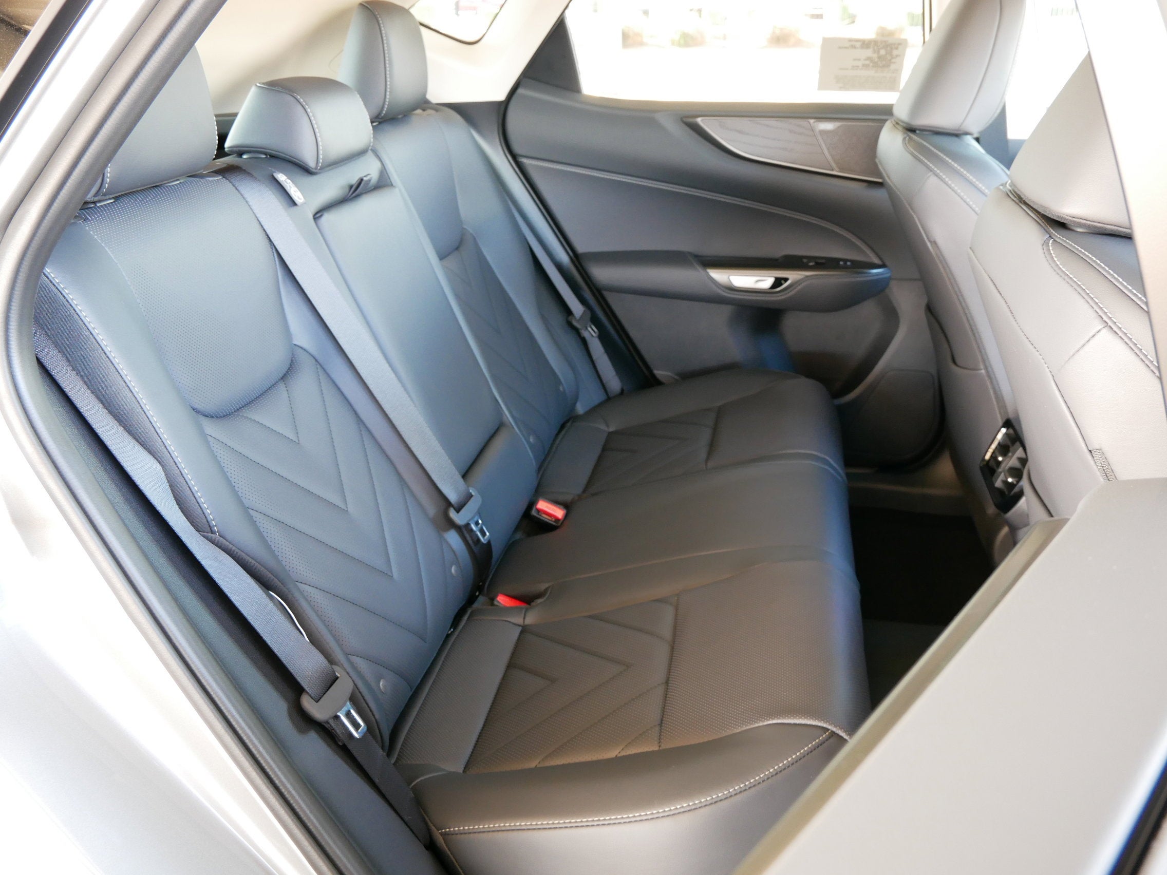 2026 Lexus NX 450h PLUS LUXURY AWD