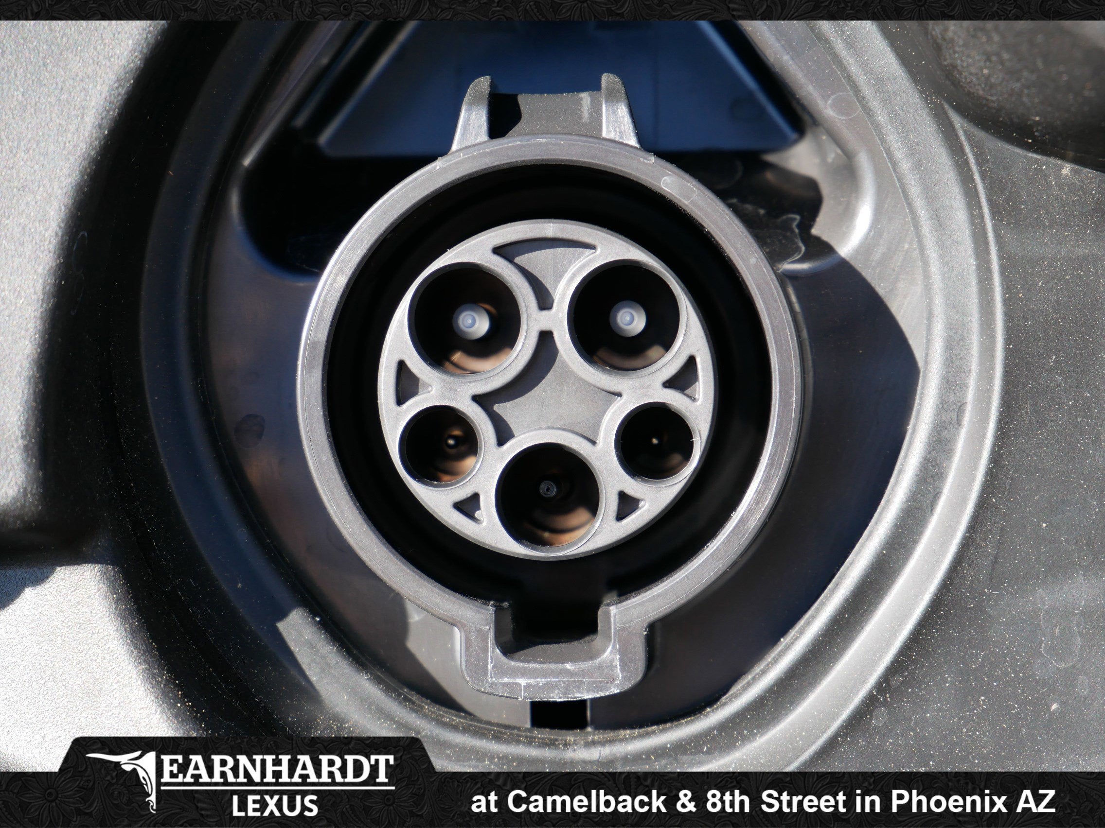 2026 Lexus NX 450h+ F SPORT Handling