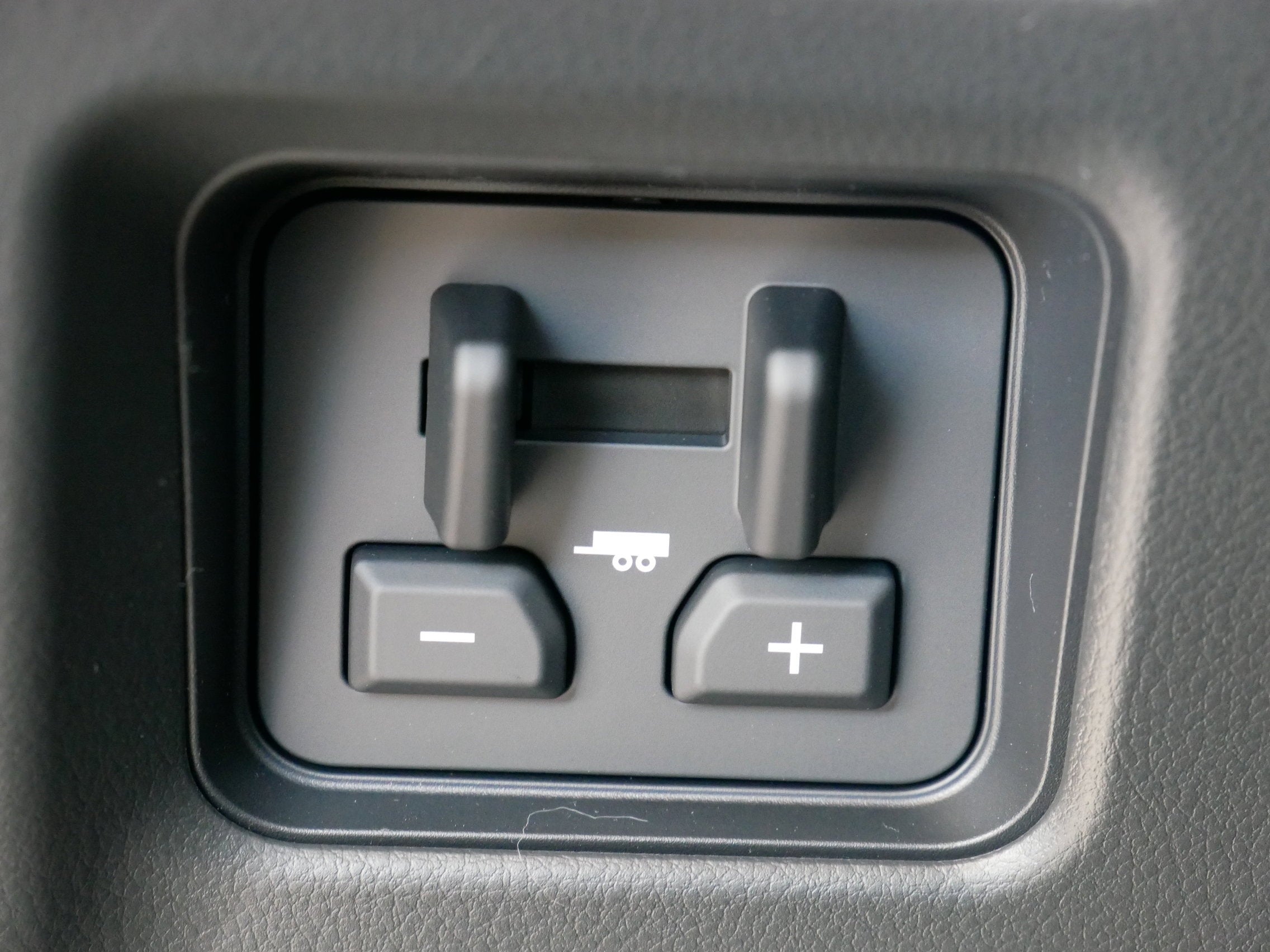 2025 Lexus LX 700h F SPORT