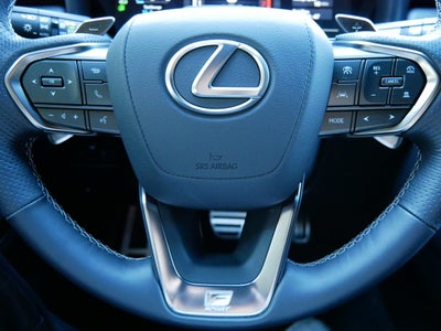 2026 Lexus LX 700h F SPORT Handling