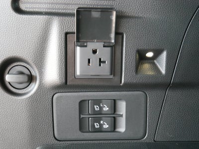 2026 Lexus LX 700h F SPORT Handling