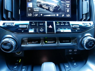 2026 Lexus LX 700h F SPORT Handling