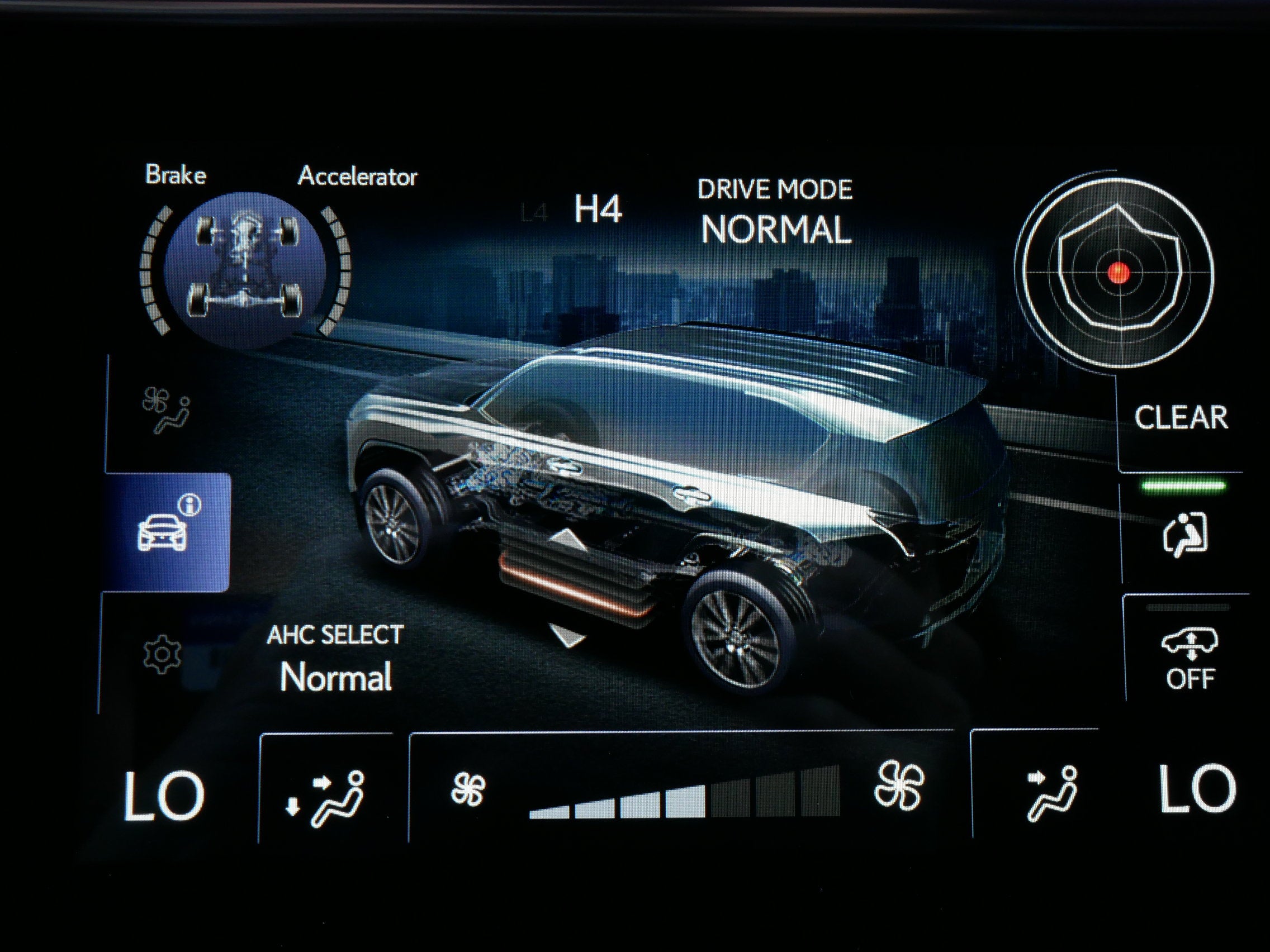 2026 Lexus LX 700h F SPORT Handling