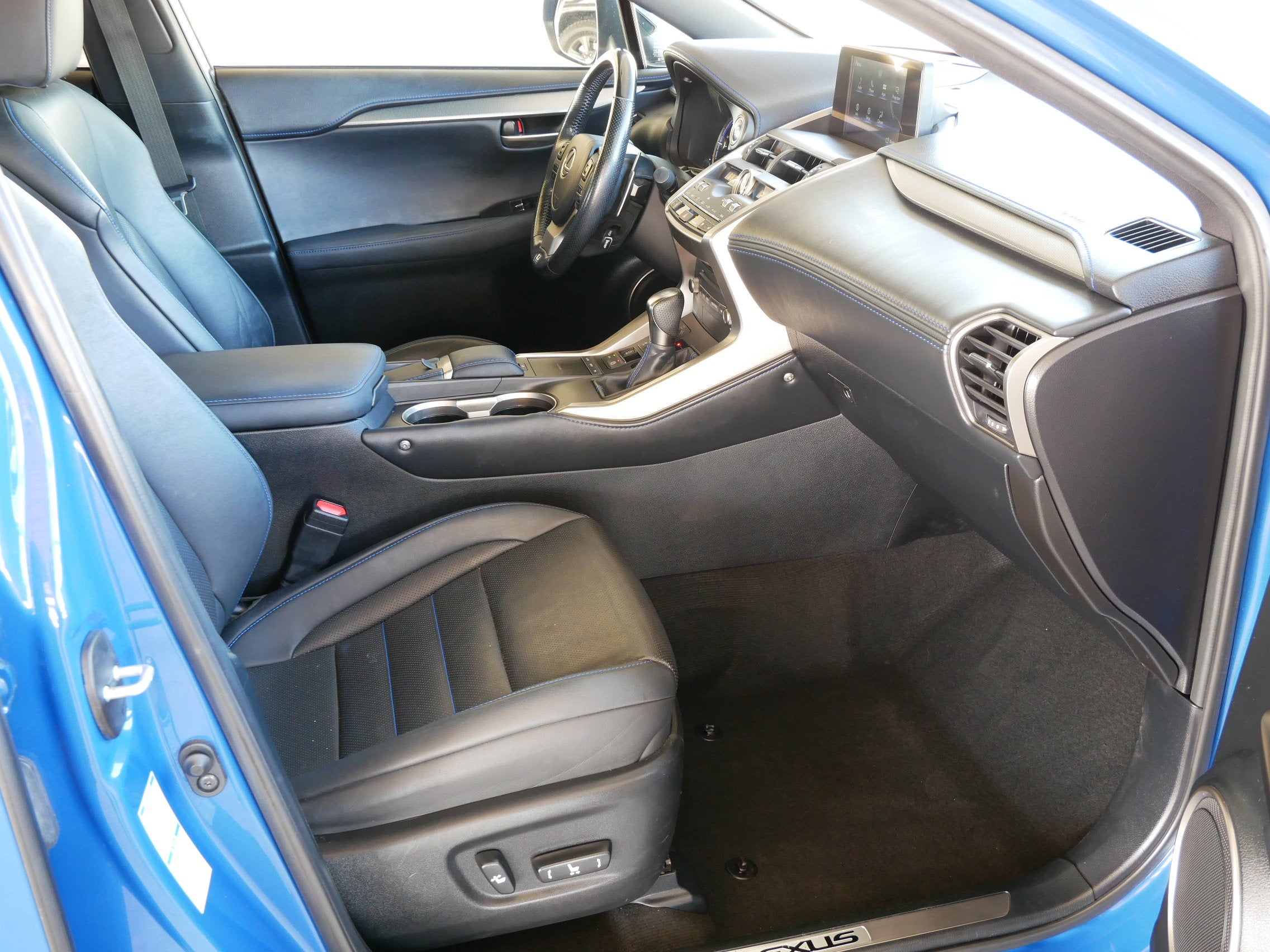 2021 Lexus NX 300h F SPORT Black Line