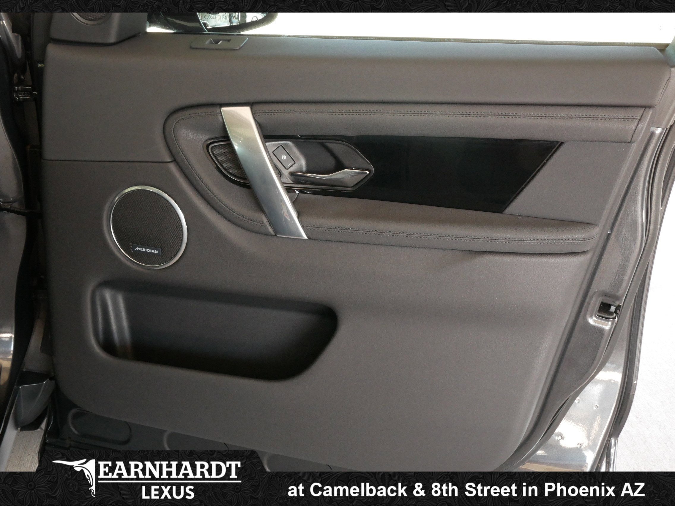 2025 Land Rover Discovery Sport S