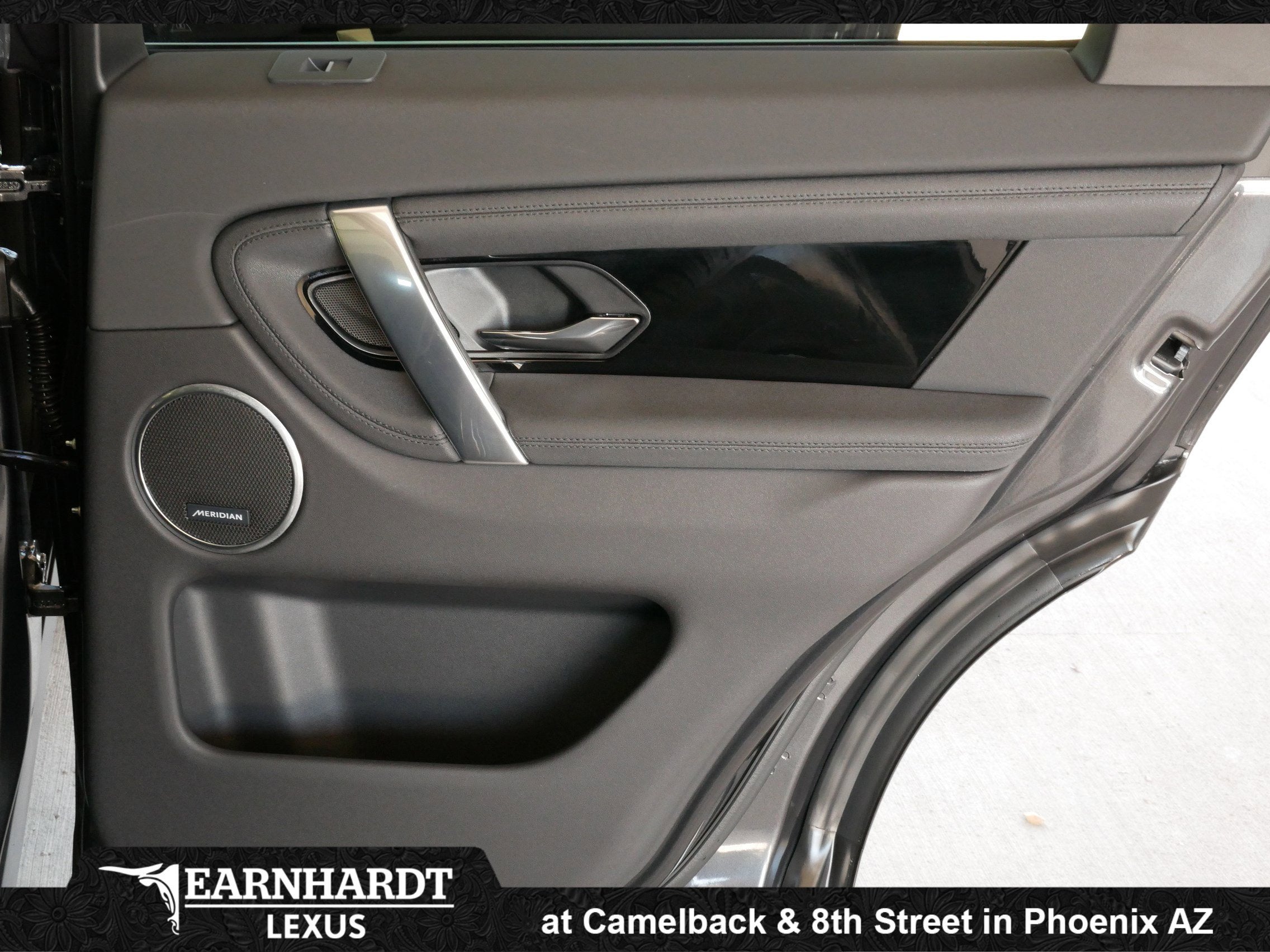 2025 Land Rover Discovery Sport S