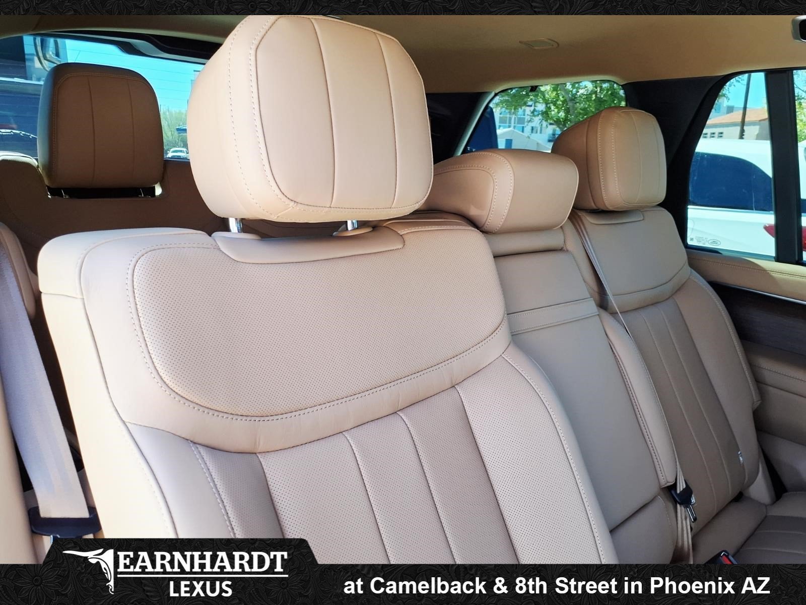 2026 Land Rover Range Rover SE