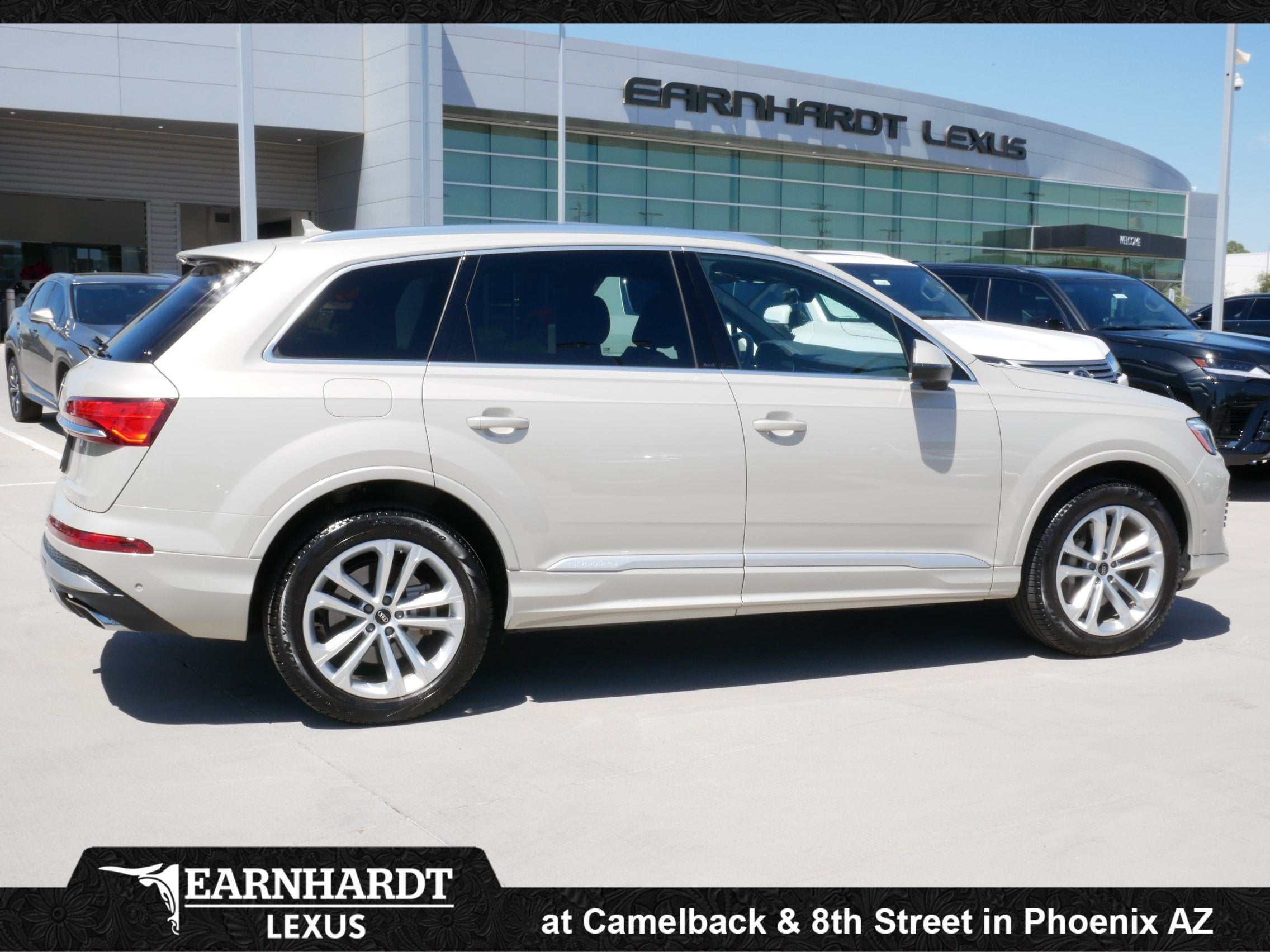 2025 Audi Q7 Premium Plus