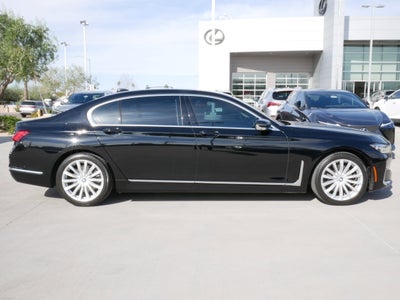 2020 BMW 7 Series 740i
