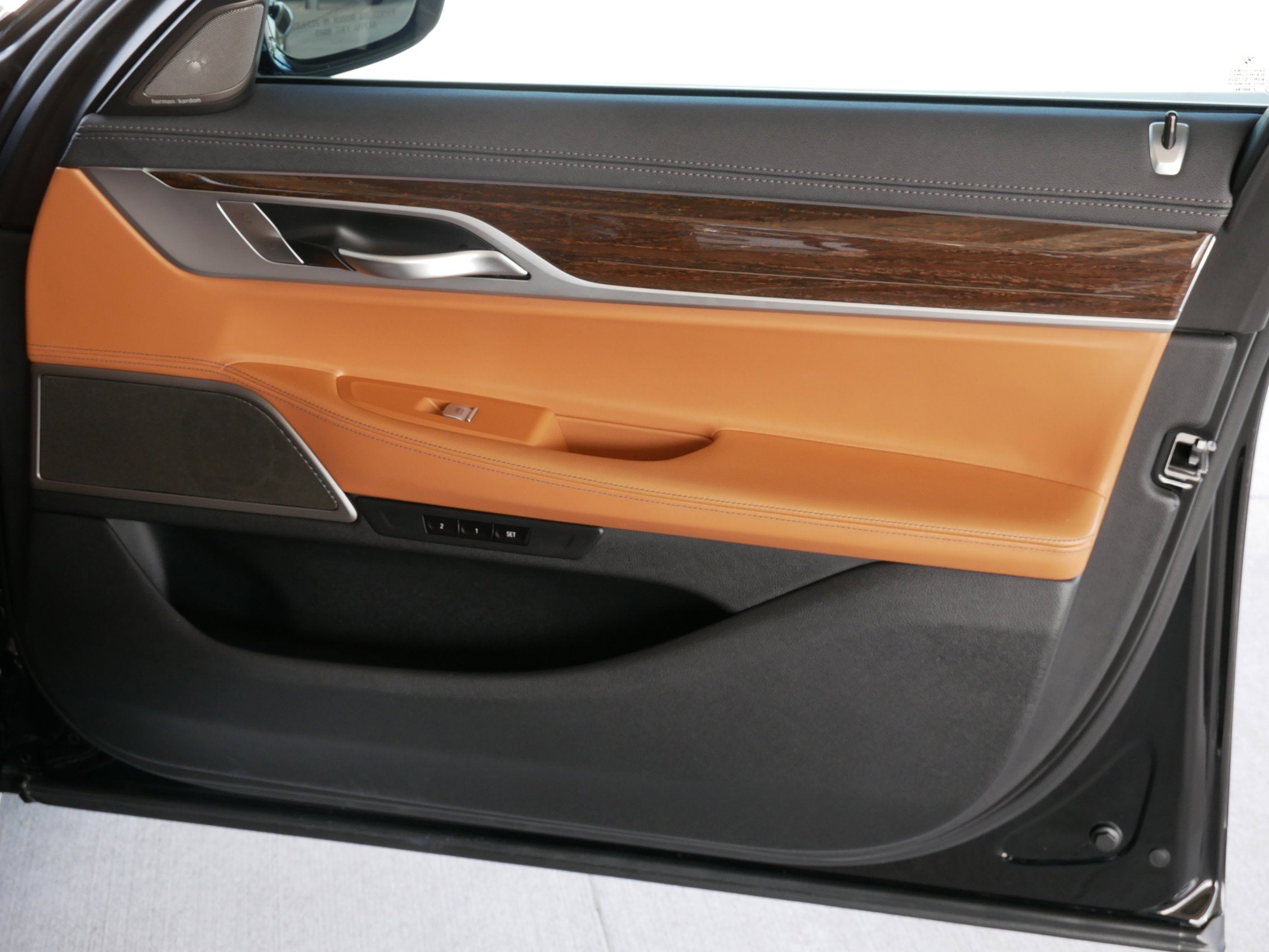 2020 BMW 7 Series 740i