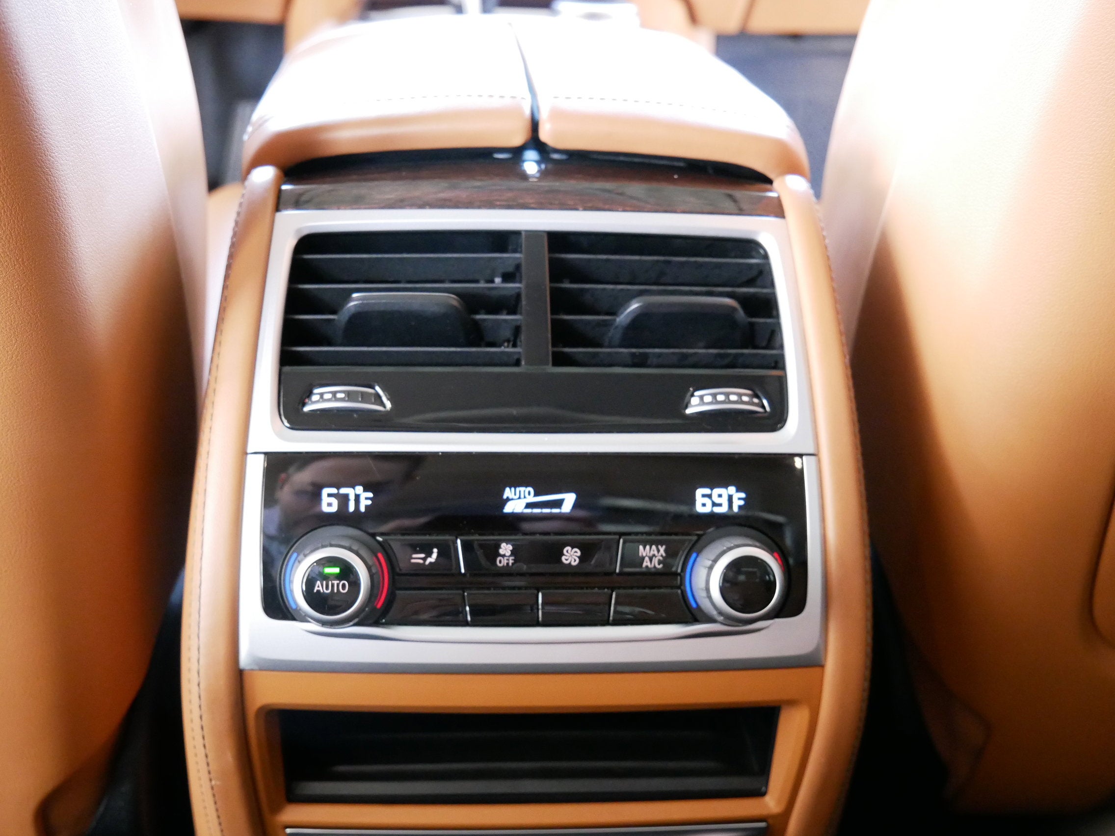 2020 BMW 7 Series 740i