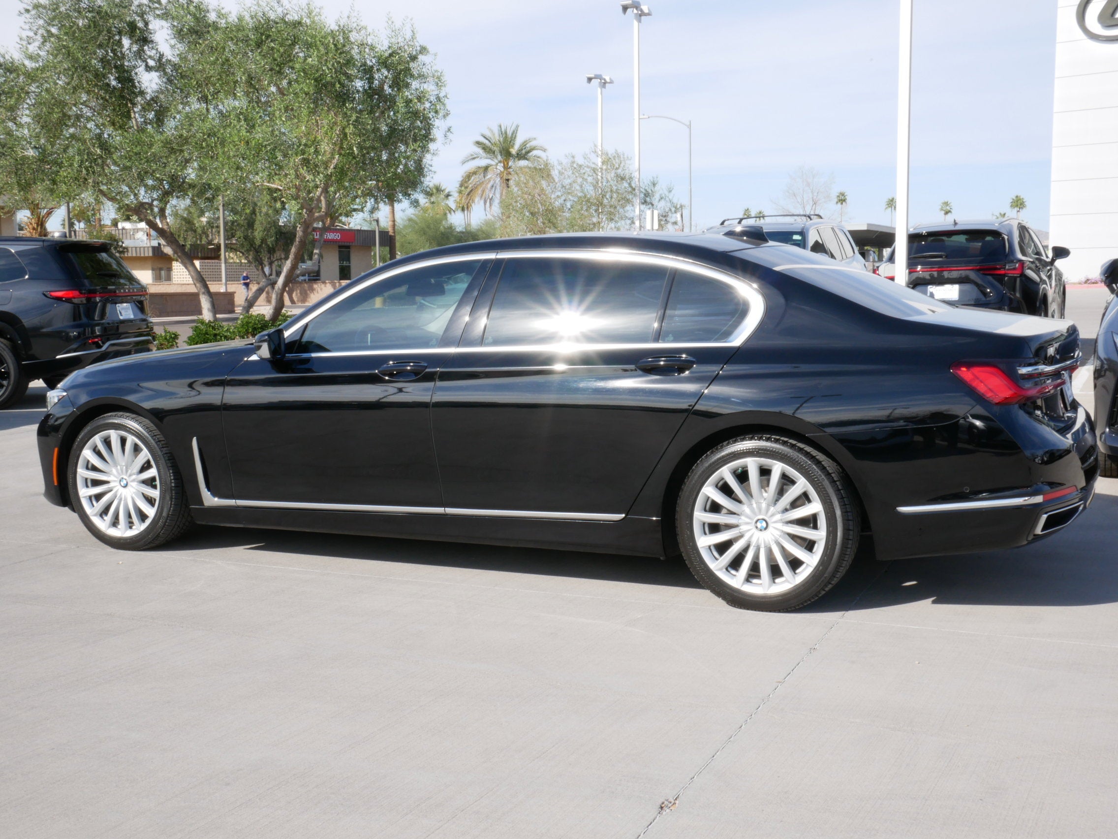 2020 BMW 7 Series 740i