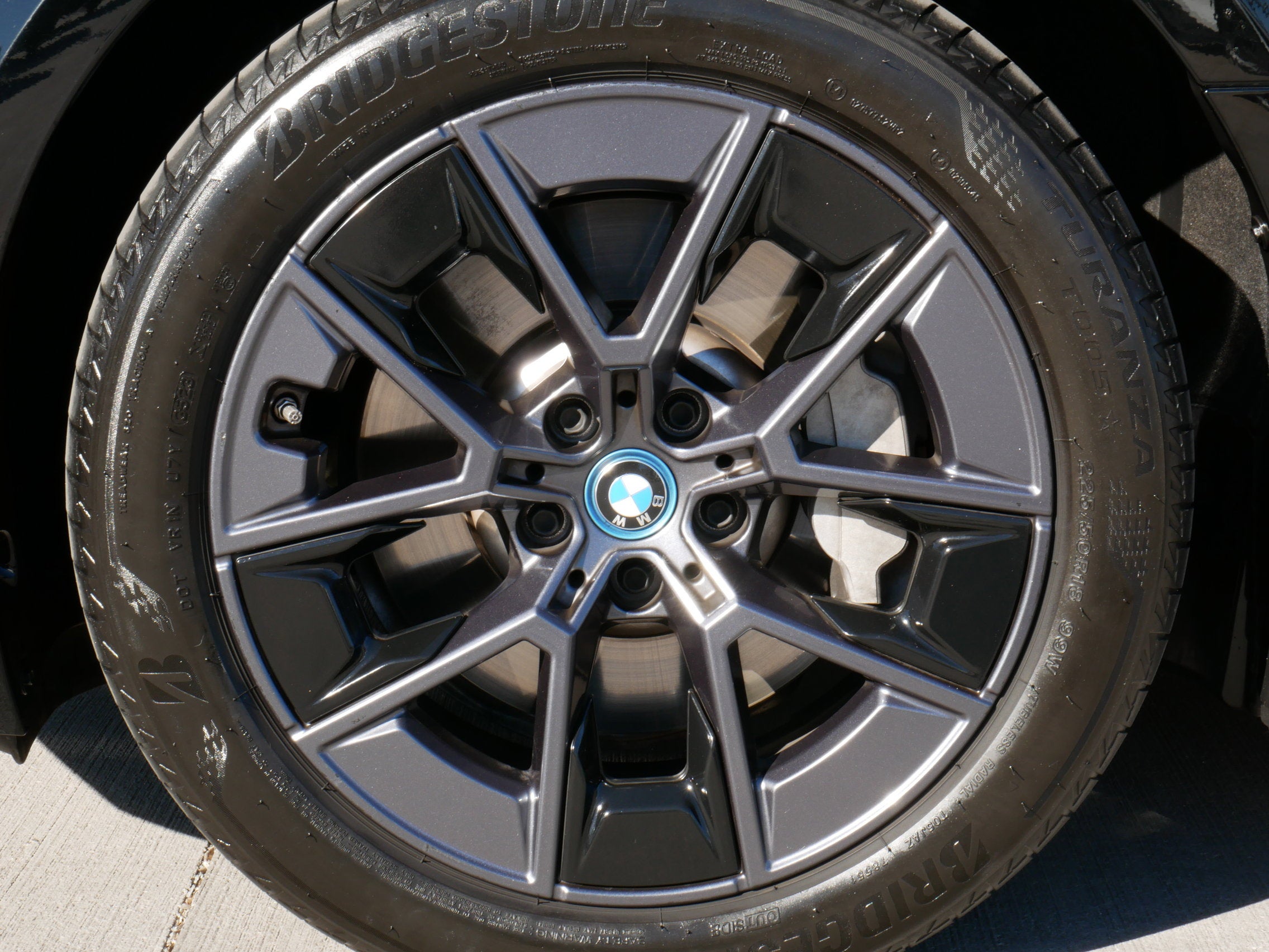 2024 BMW i4 eDrive35