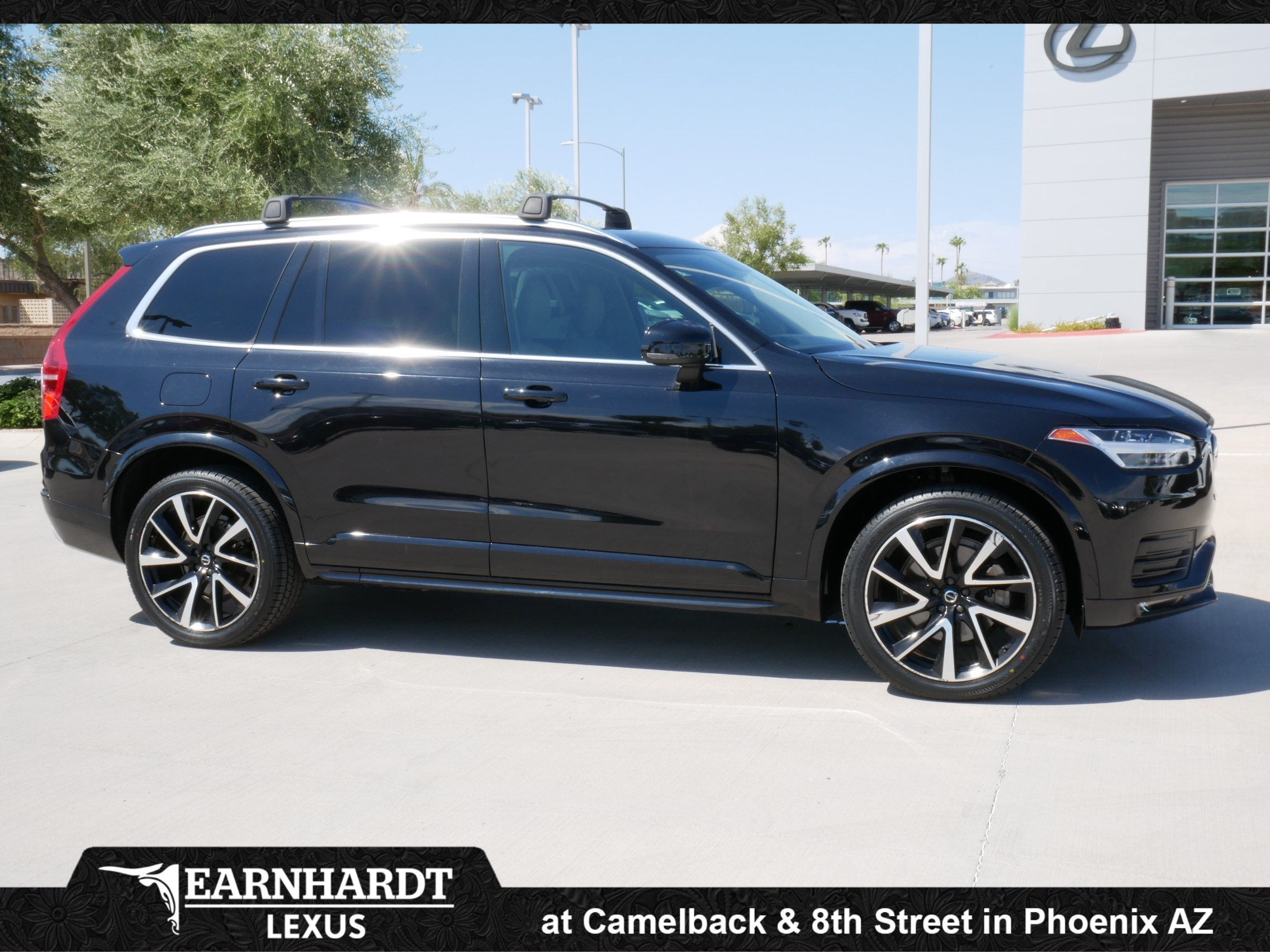 2021 Volvo XC90 Momentum