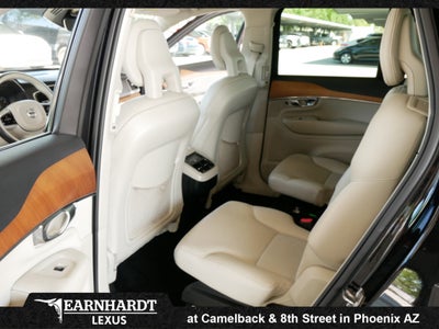 2021 Volvo XC90 Momentum