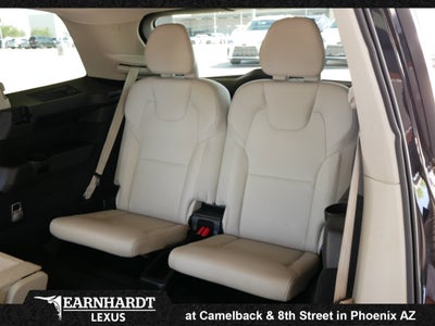 2021 Volvo XC90 Momentum