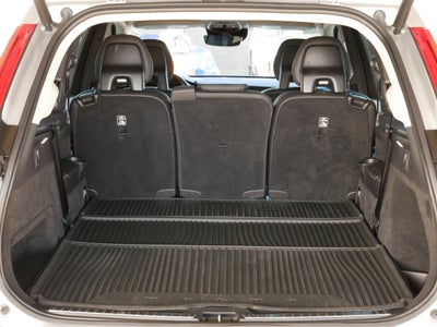 2022 Volvo XC90 Momentum