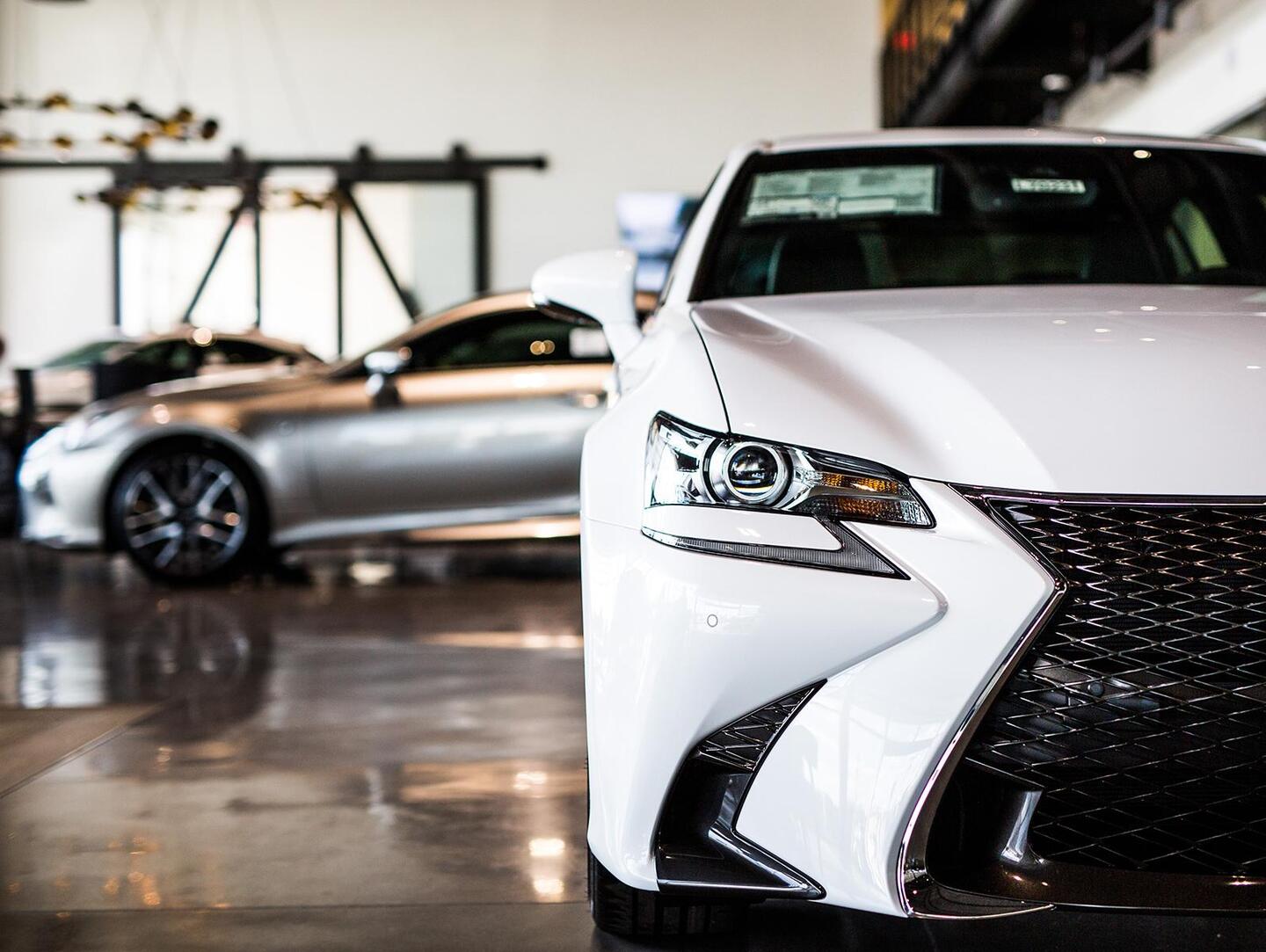 Earnhardt Lexus in Phoenix AZ